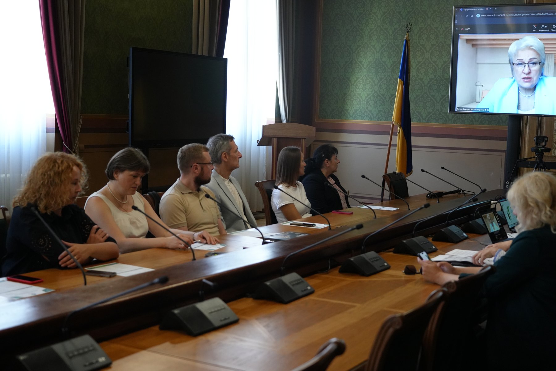 Audience at the info session