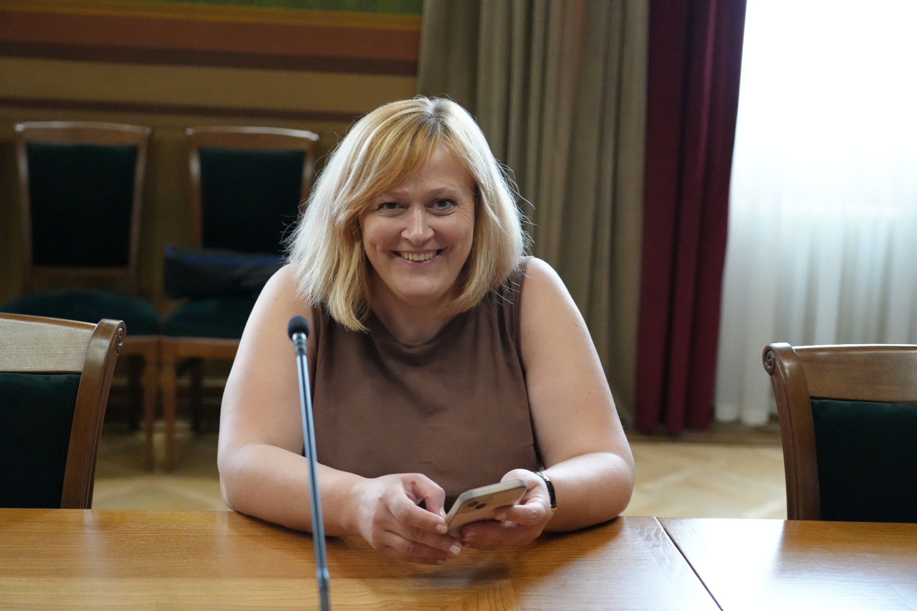 Participant of the kick-off meeting at the round table